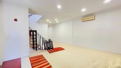 Sims Avenue East (D14), Semi-Detached #619390531